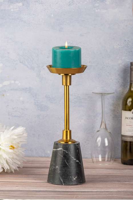 f2ixa-blk-kerzenhalter-fayya-200-gold-schwarz-ambiente-201.jpg