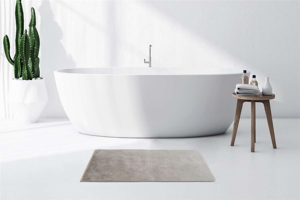 ic214-65-100-badematte-rabbit-light-300-hellgrau-65cm-x-100cm-ambiente-201.jpg