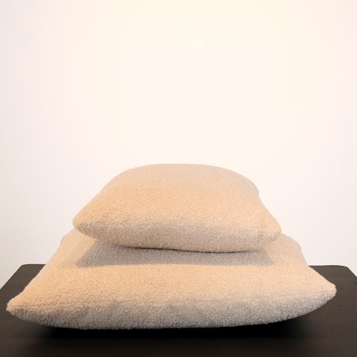 kussen-avantgarde-beige-50x50-3.jpg
